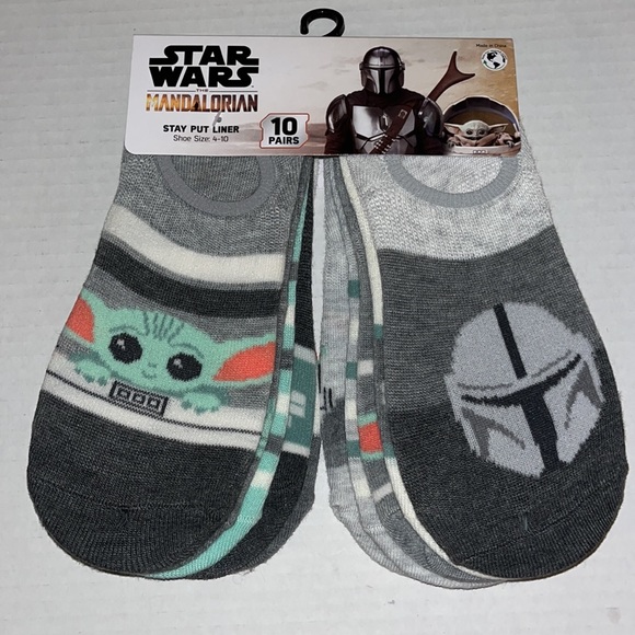 Star Wars Accessories - 🎄🎅 Star Wars 10 pack socks. NWT